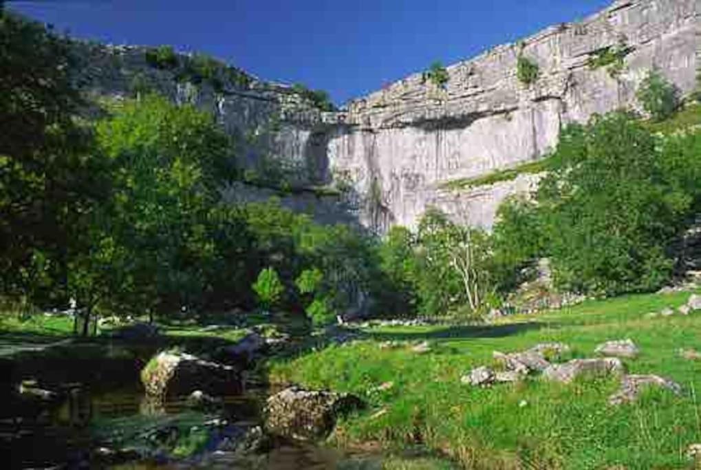 Ingledale Apartment, Ingleton, Yorkshire Dales National Park, Famous Three Peaks, Near The Lake District, Pets Are Welcome Ingleton (North Yorkshire) Exterior foto
