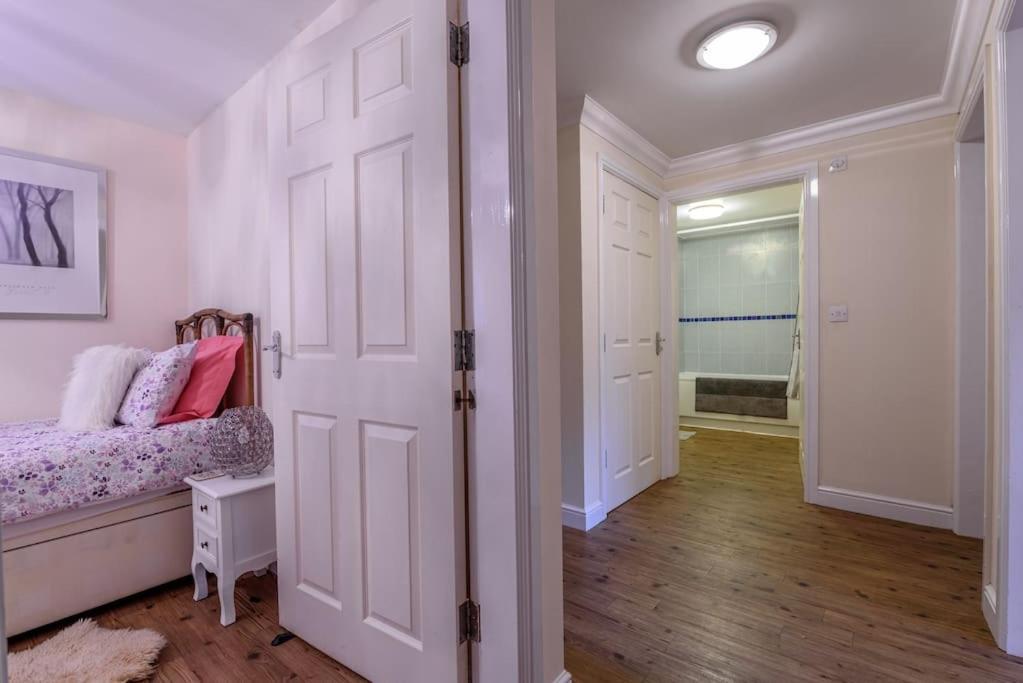 Ingledale Apartment, Ingleton, Yorkshire Dales National Park, Famous Three Peaks, Near The Lake District, Pets Are Welcome Ingleton (North Yorkshire) Exterior foto