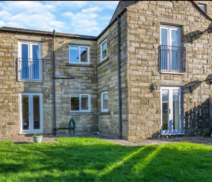 Ingledale Apartment, Ingleton, Yorkshire Dales National Park, Famous Three Peaks, Near The Lake District, Pets Are Welcome Ingleton (North Yorkshire) Exterior foto